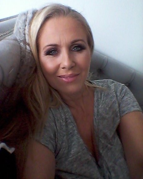 Julia Ann photo 84