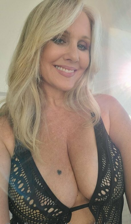 Julia Ann photo 116