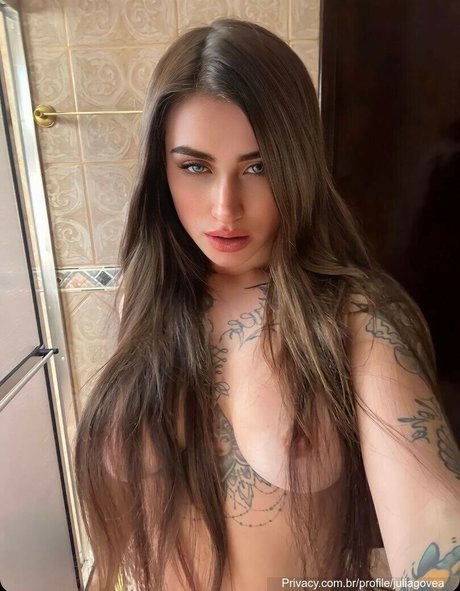 Julia Govea photo 200