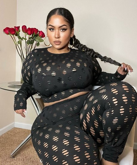 Julia Granieczny photo 33