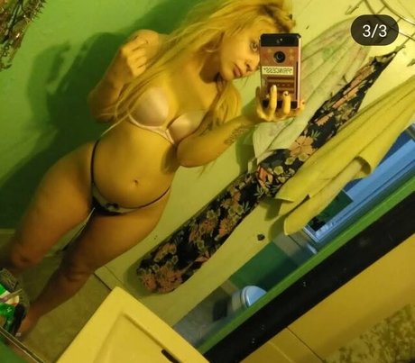 Julia Kul photo 21