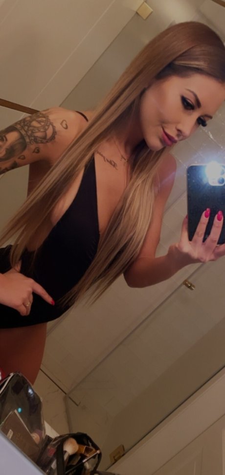 Julia Madaj photo 63