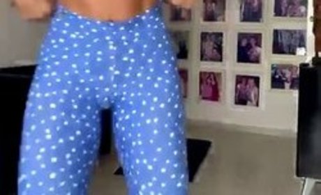 Julia Miller photo 77