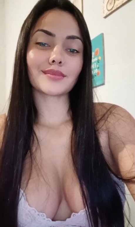 Julia Missi photo 196