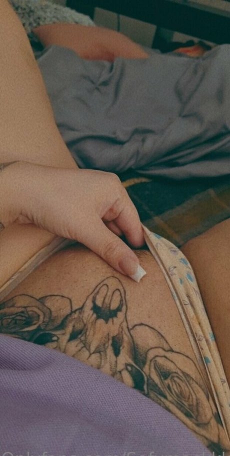 Julialeung photo 18