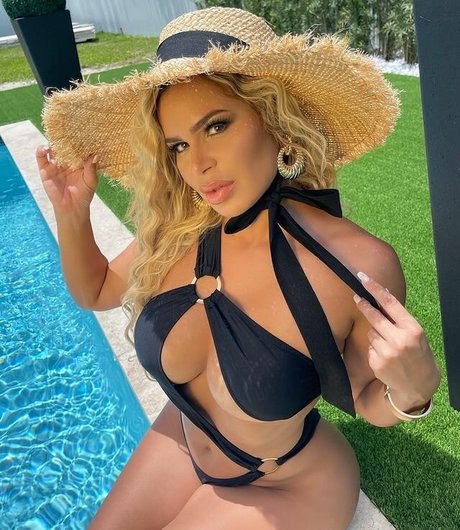 Juliana Colombiana photo 12