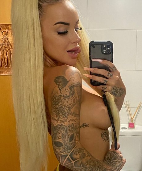 Juliana Nogueira photo 12