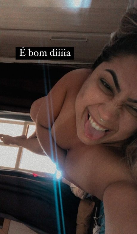 Juliana Nogueira photo 13