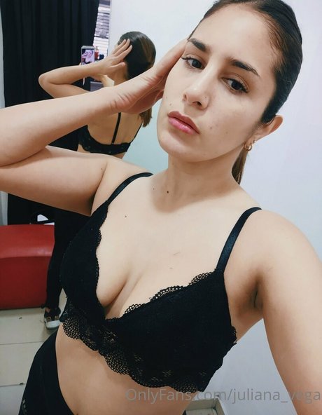 Juliana_vega photo 28