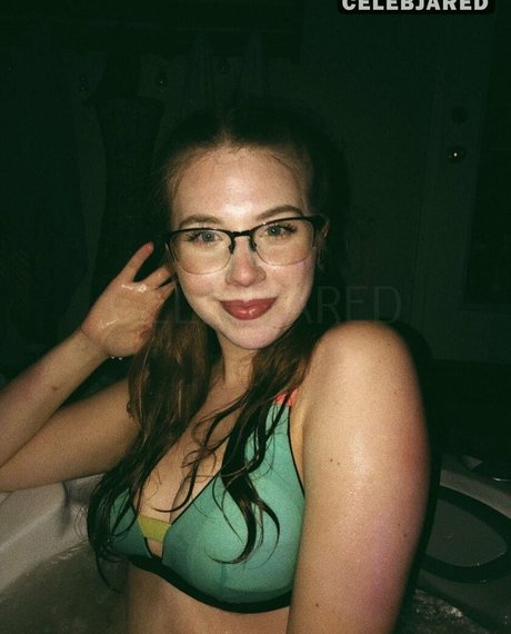 Julianna Leopold photo 25