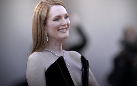 Julianne Moore photo 4