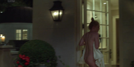 Julianne Moore photo 17