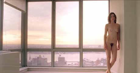 Julianne Nicholson photo 3