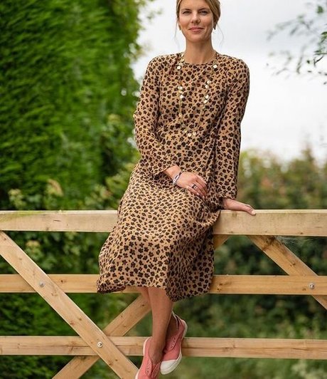 Julianne Nicholson photo 36