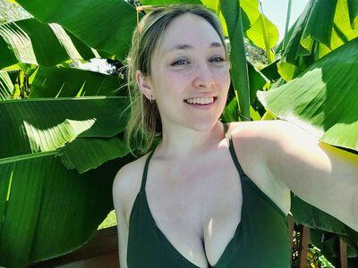 juliatvgames photo 2