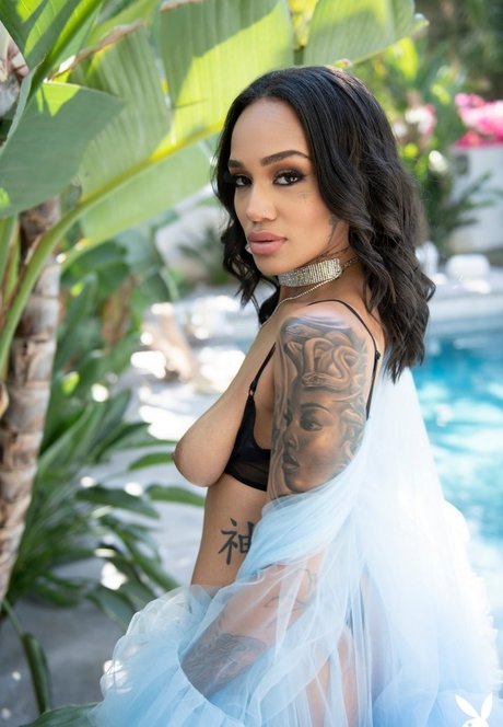 Profile photo of Julie Kay