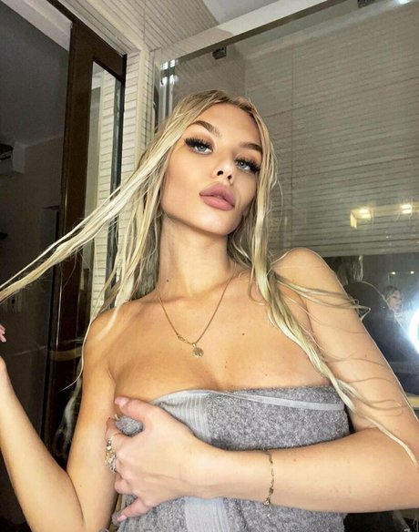 Julietaylor photo 408