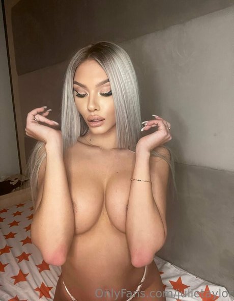 Julietaylor photo 452