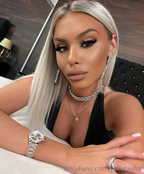 Julietaylor photo 463