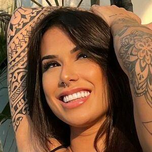 Profile photo of Jully Oliveira