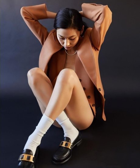 Jung Ho-yeon photo 6
