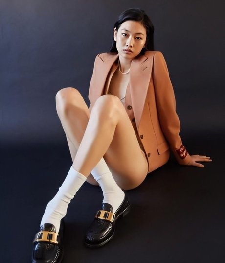 Jung Ho-yeon photo 9