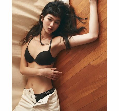 Jung Ho-yeon photo 79