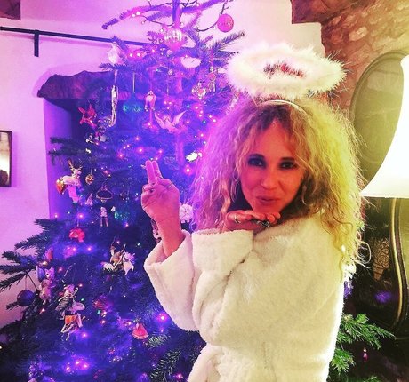 Juno Temple photo 10