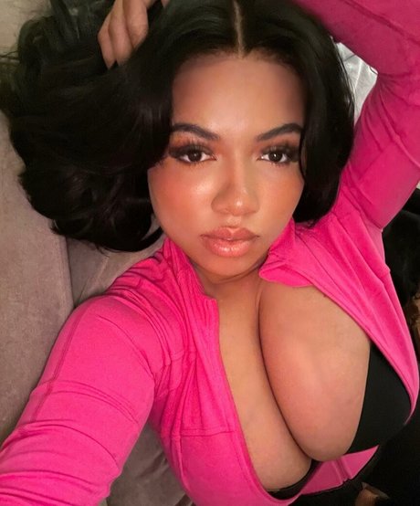 Jurnee Smollett-Bell photo 3