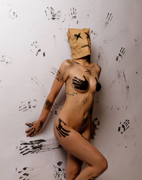 Justine Anne Crane photo 7