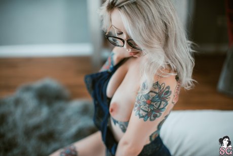 Bae Suicide photo 12