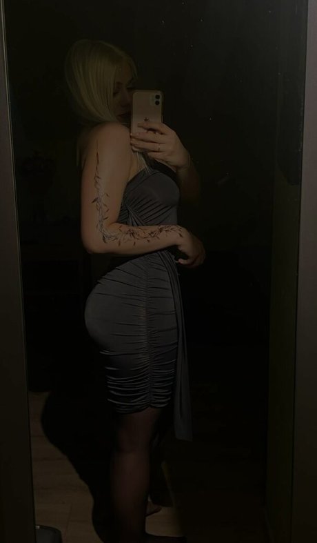 Justyna Czerwinska photo 10