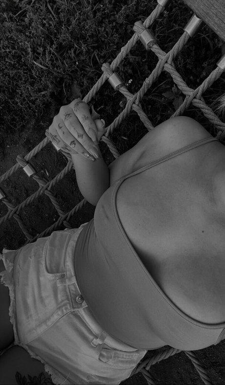 Justyna Czerwinska photo 38