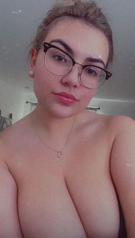 Busty Kait photo 22