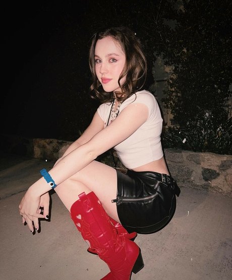 Kacey Fifield photo 4