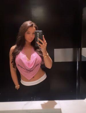 Kady McDermott photo 46