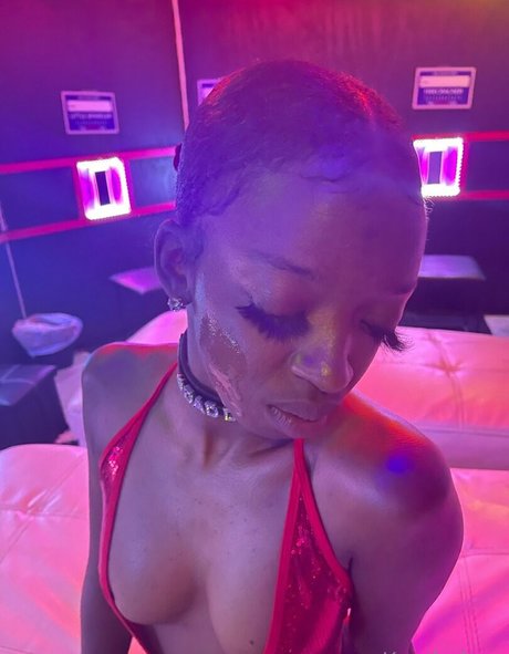 Kaethebratdoll photo 11