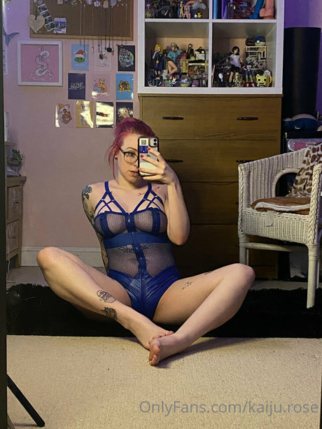 Kaiju_rose photo 129