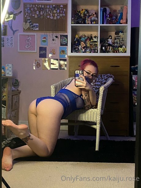 Kaiju_rose photo 239