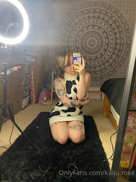 Kaiju_rose photo 266