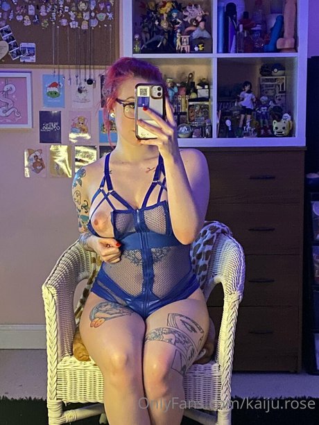 Kaiju_rose photo 280