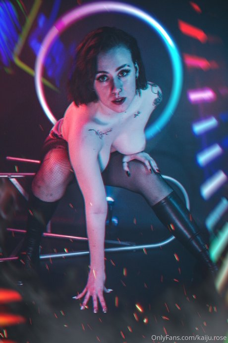 Kaiju_rose photo 374