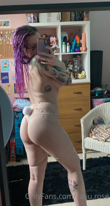 Kaiju_rose photo 402