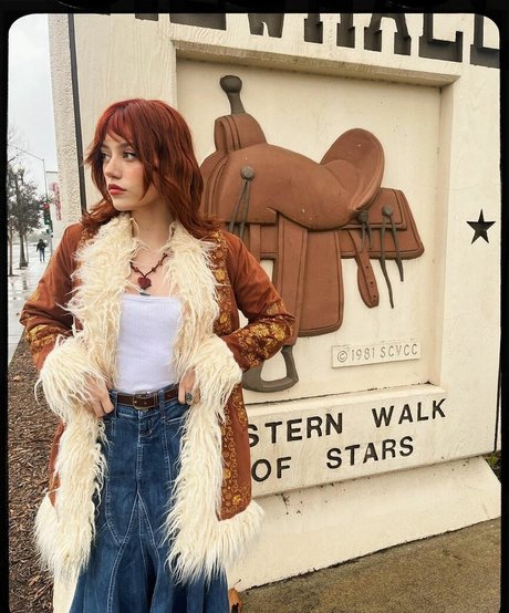 Kailee Morgue photo 22