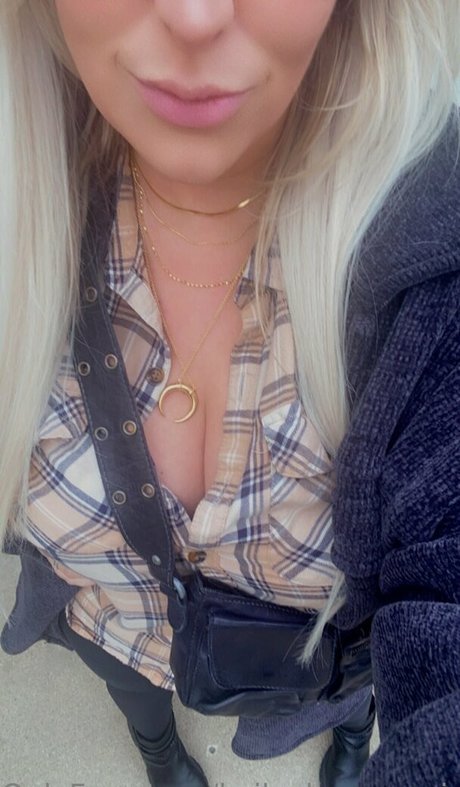 Kaileykumsagain photo 103