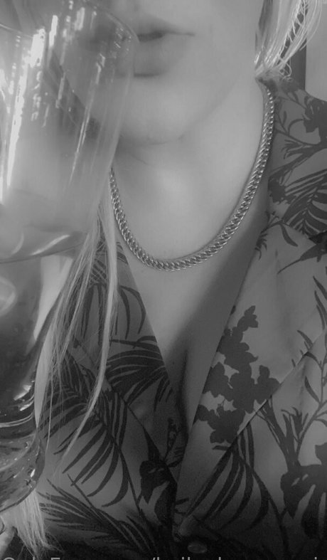 Kaileykumsagain photo 105