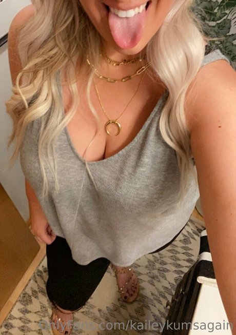 Kaileykumsagain photo 118