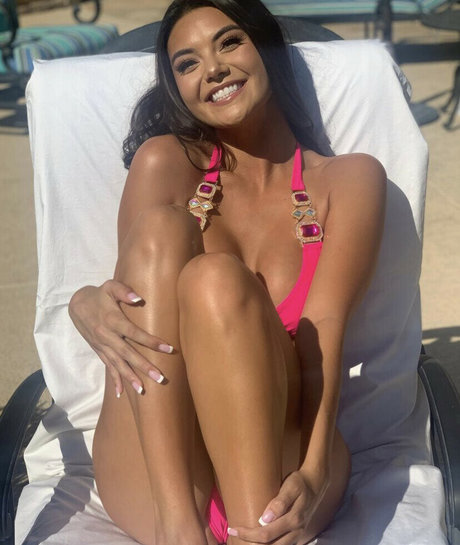 Kaitlyn Nguyen photo 197