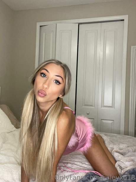Kaleyxo18 photo 350