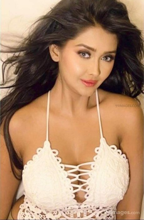 Kanchi Singh photo 11